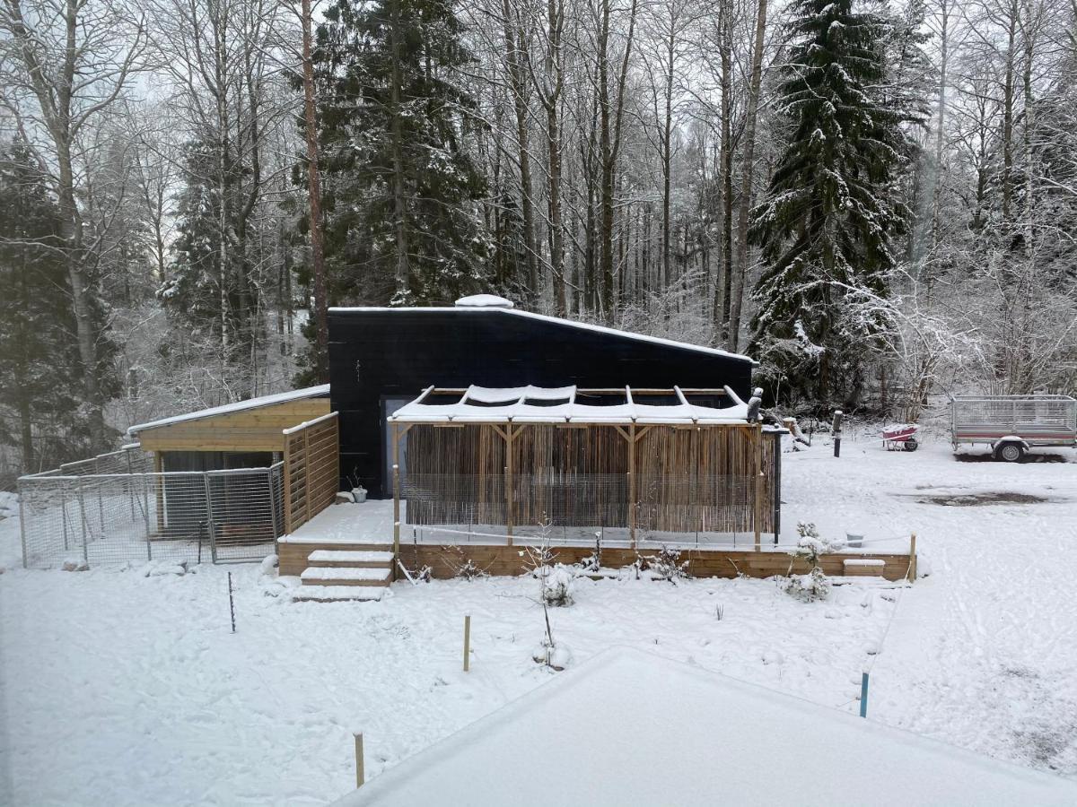 Villa Tiny House In The Middle Of Nature à Åkersberga Extérieur photo